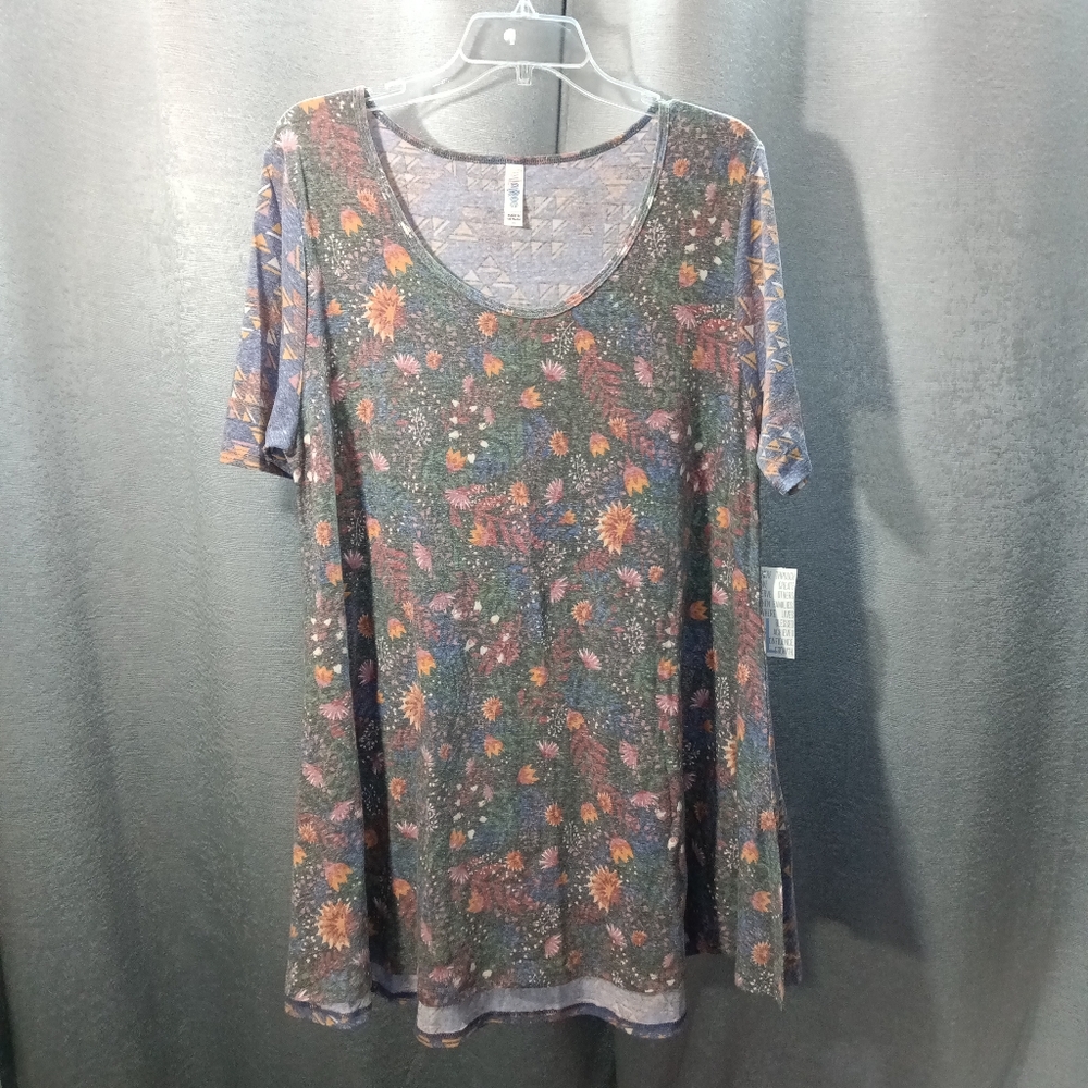 New LuLaRoe Perfect T